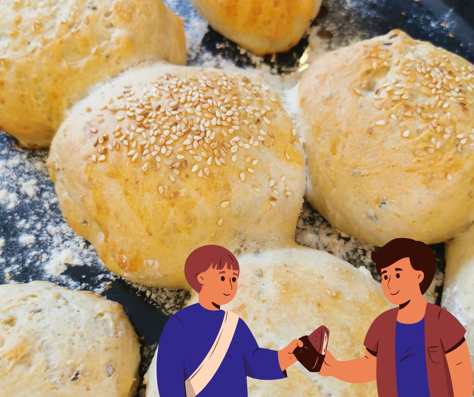 Photos de petits pains. 
Illustration de deux personnes partageant un repas